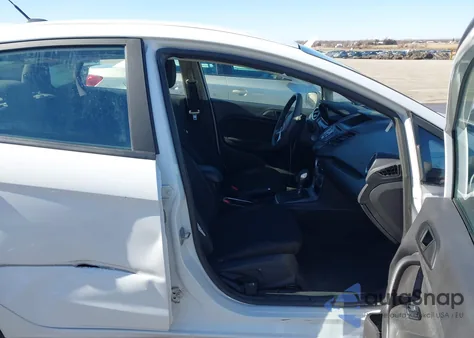 2019 Ford Fiesta Se z USA, uszkodzony, nr VIN 3FADP4BJ3KM165833